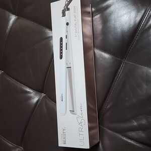 Brand New Cortex Beauty Ultra Slim 1' Digital Flat Iron Hair Straightener